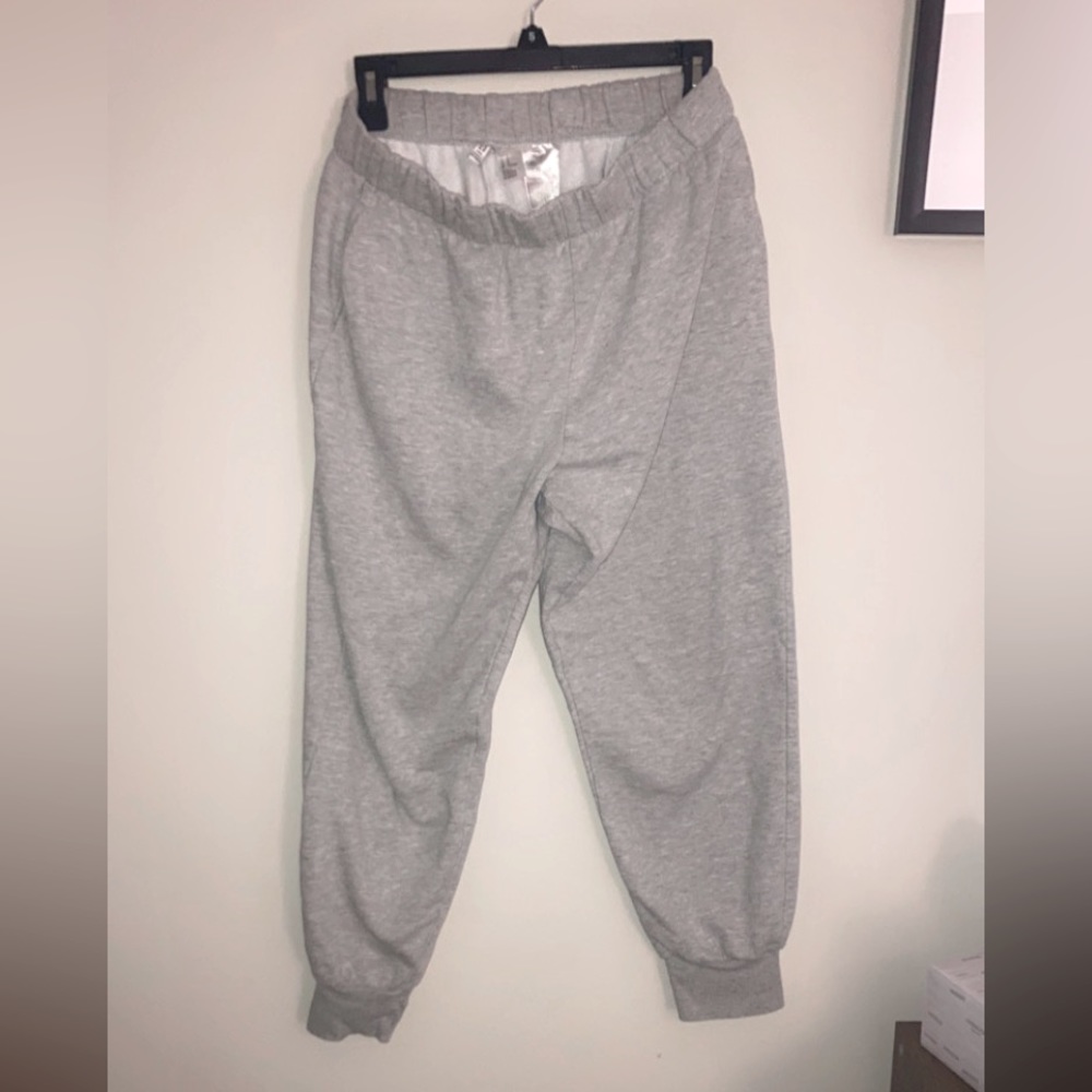 medium grey H&M sweatpants in good condition